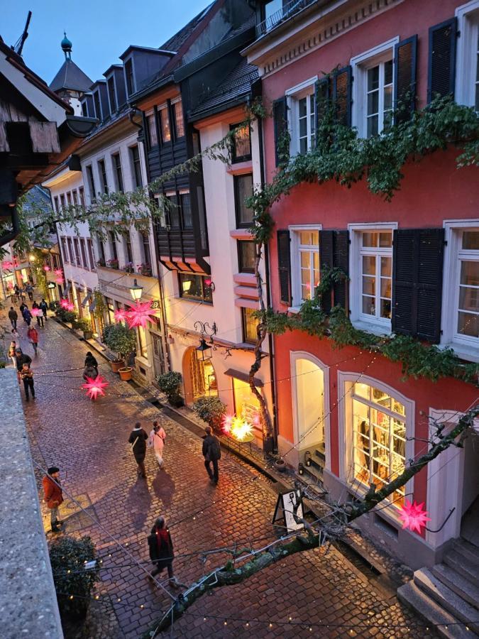 Kreuzblume Hotel & Weinstube Friburgo de Brisgovia Exterior foto
